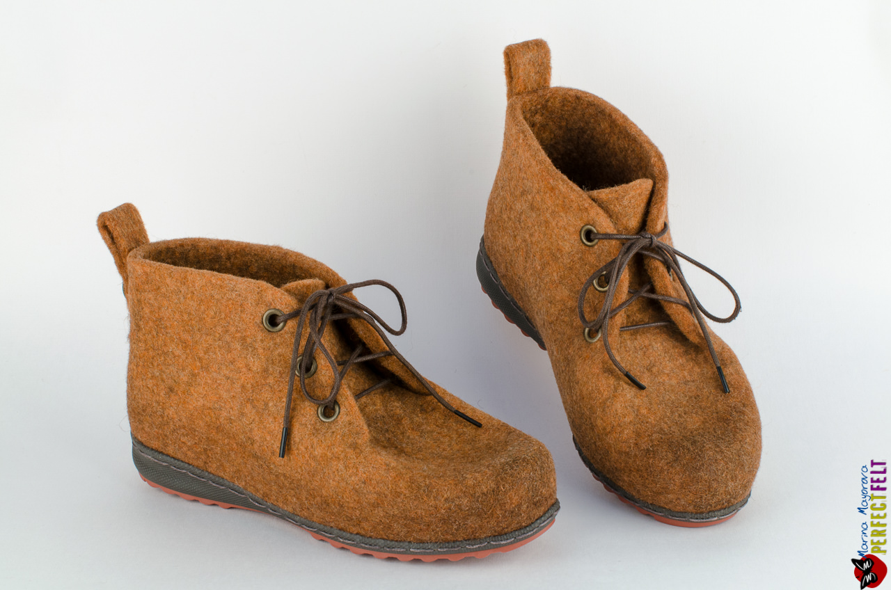 felting-boots-calvados